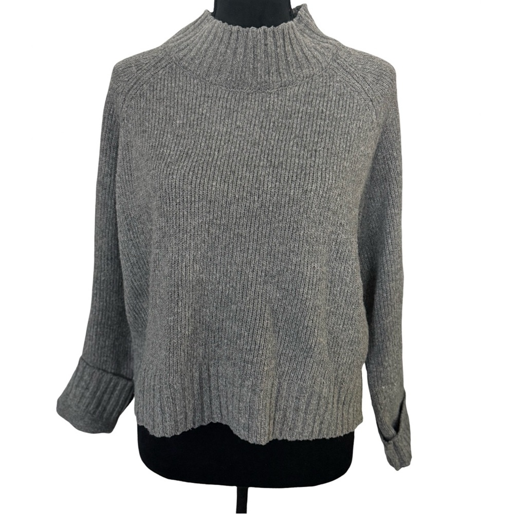 Mockneck‎ Heather Gray Sweater